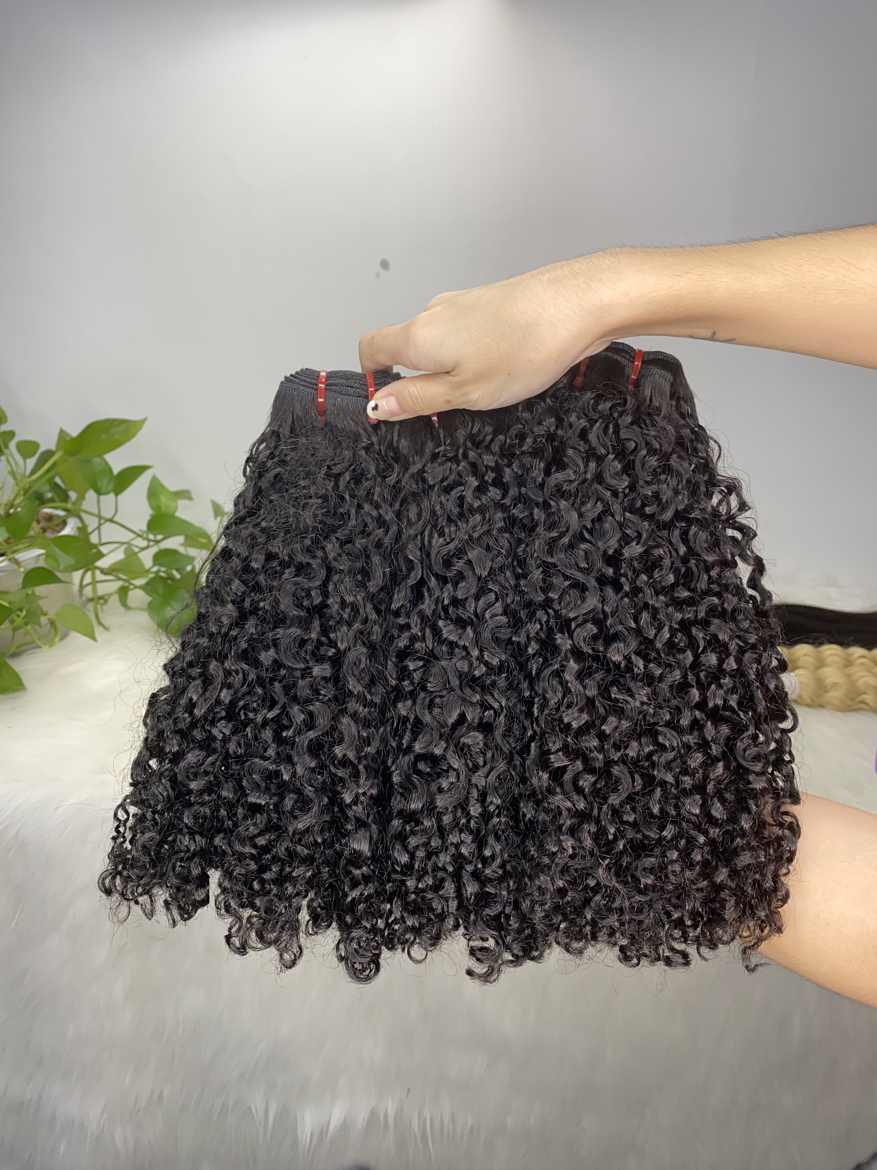 Double Drawn Pixie Curl Funmi Hair Bundles Brazilian Bouncy Curly 100% Virgin